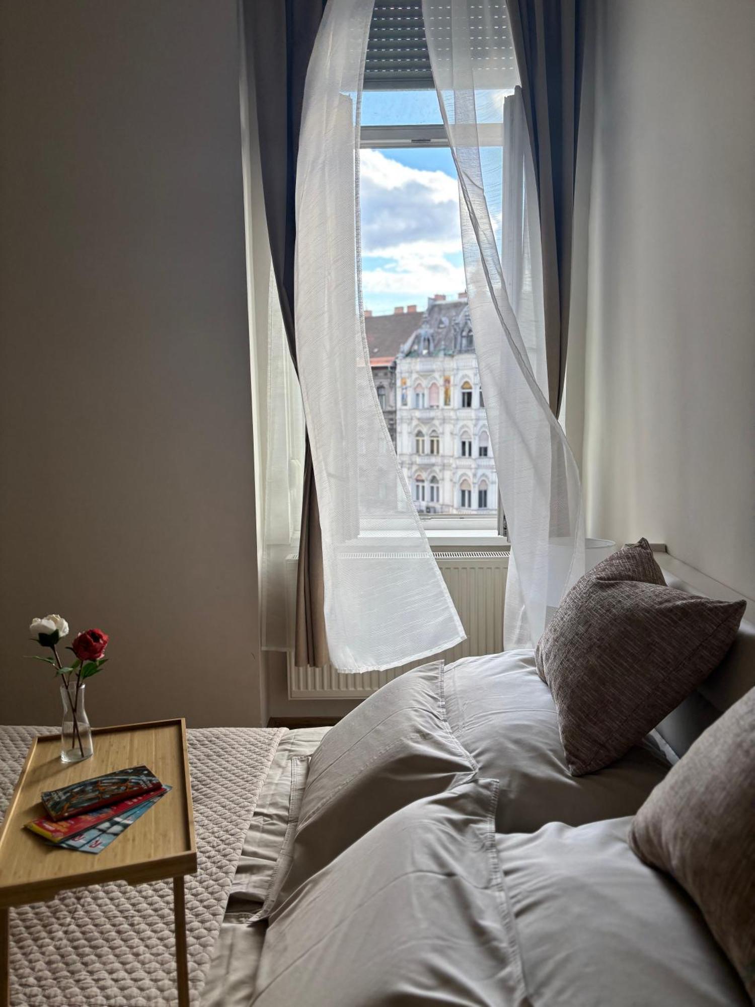 Synagogue Gozsdu Corner Apartment Boedapest Buitenkant foto